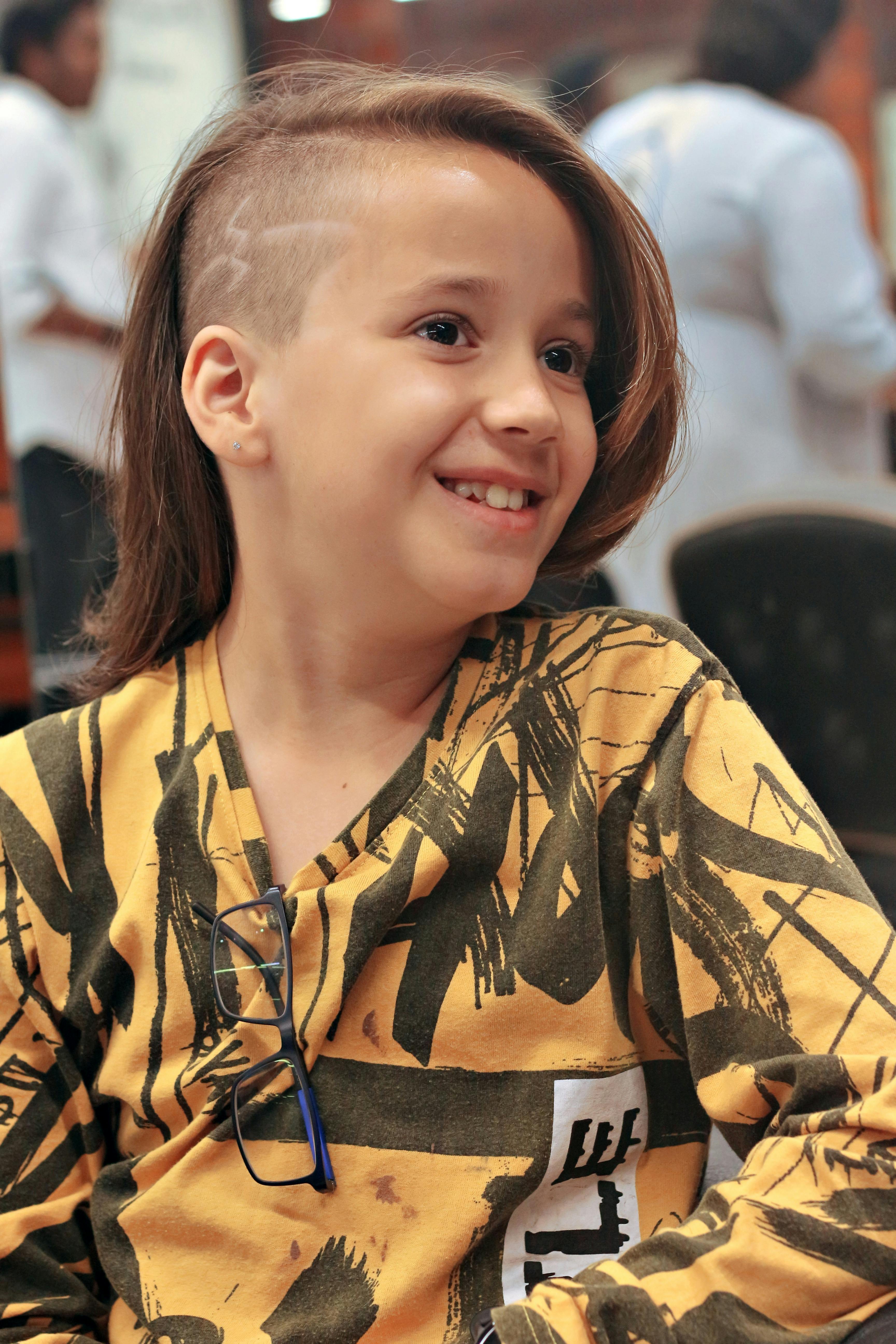 Kids wash and style service