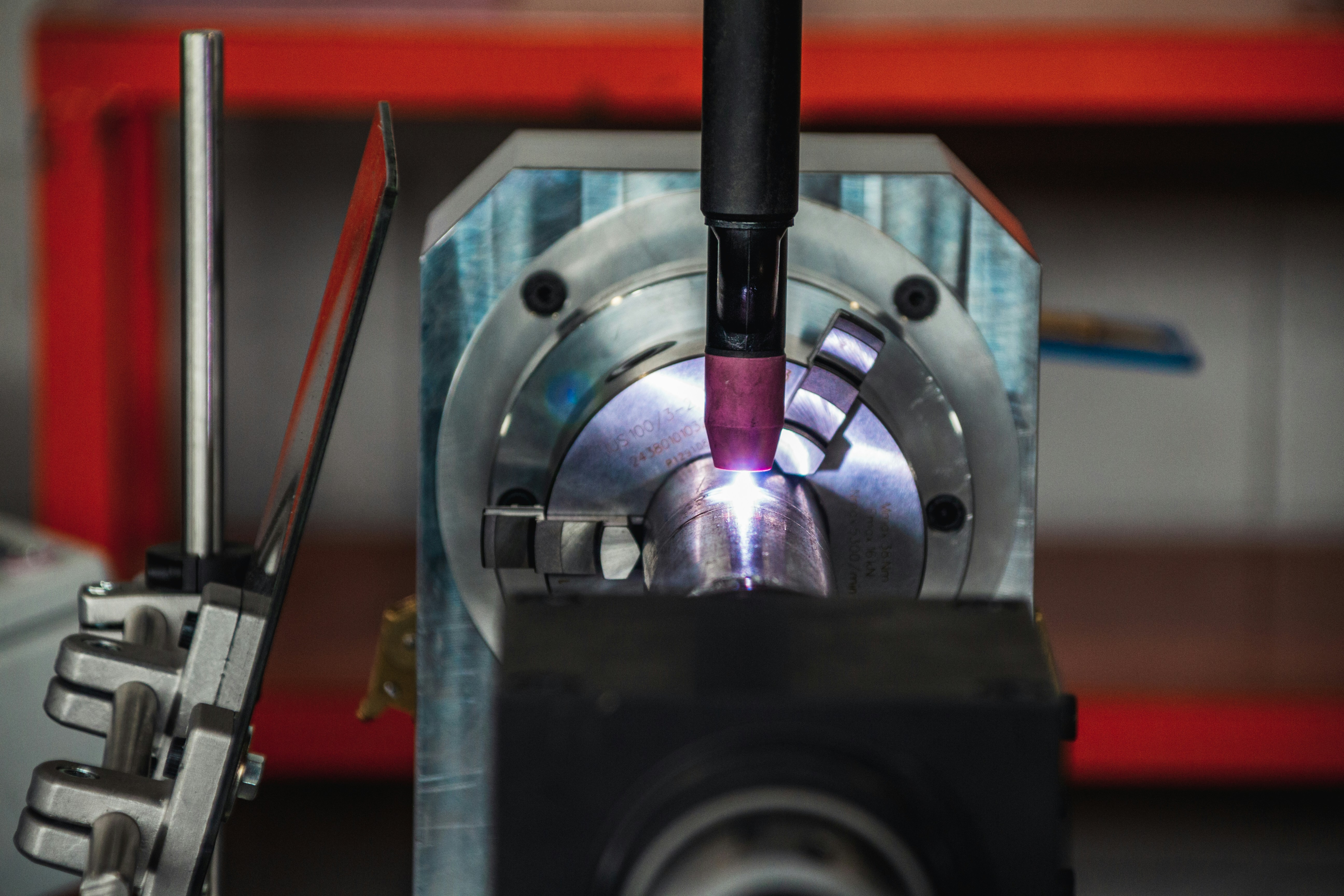 Close-up welding repair